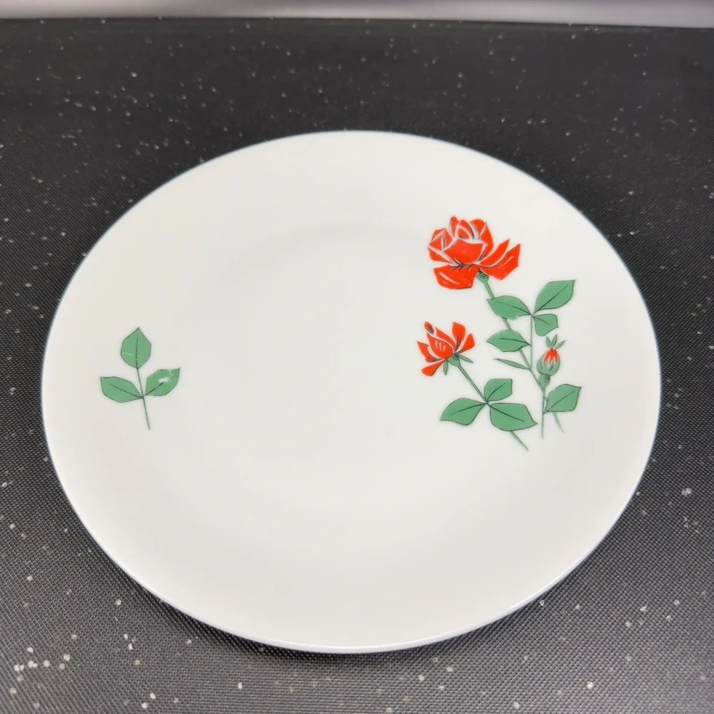 Seltmann‎ Weiden Bavaria Red Rose Porcelain Plates Dishes Set of 2 Germany Decor